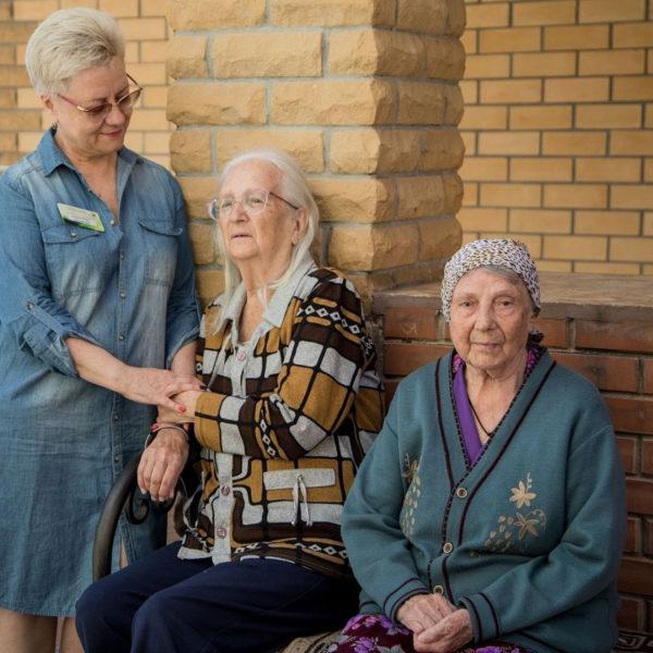 Как подобрать хороший дом престарелых в Ялте